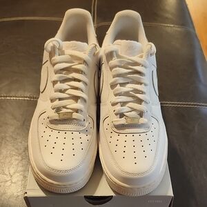 Barely Worn Nike Airforce 1s